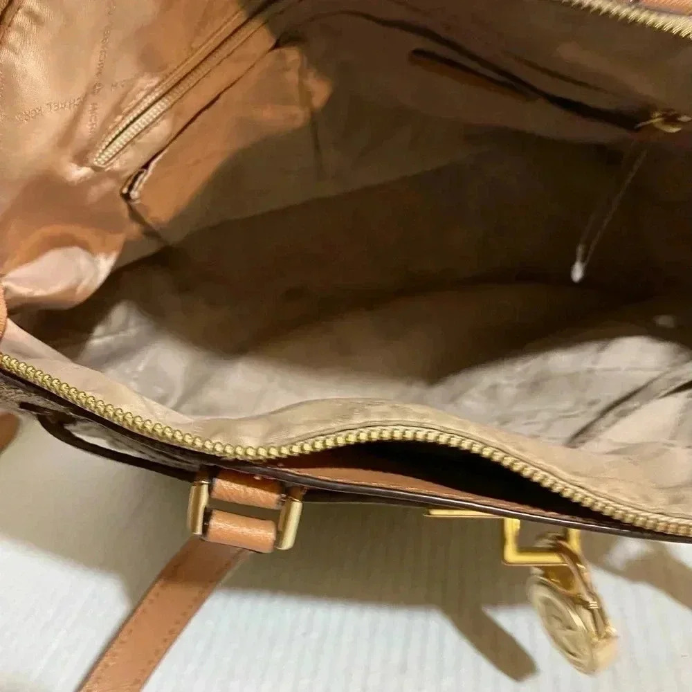 Michael kors MK signature print canvas satchel ha… - image 4